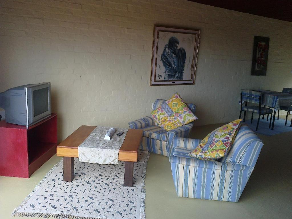 Jack'S Seaview Inn Bettys Bay Bagian luar foto