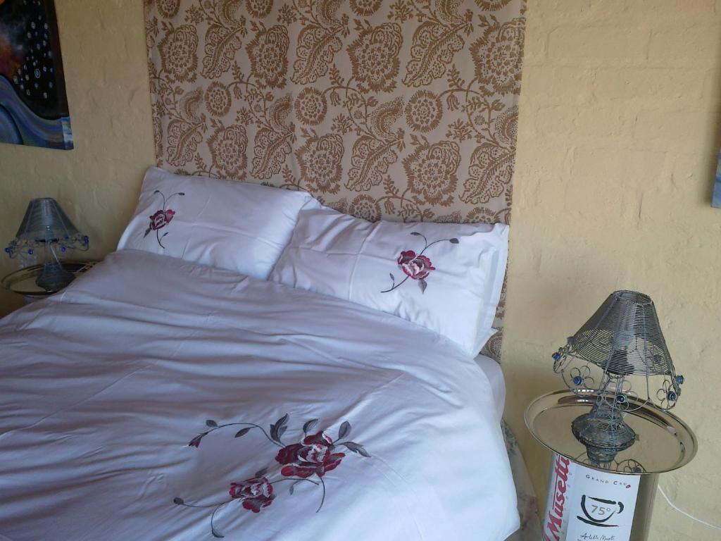 Jack'S Seaview Inn Bettys Bay Bagian luar foto