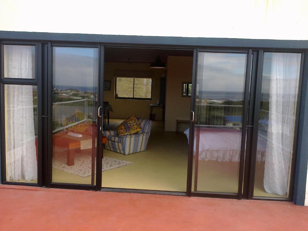 Jack'S Seaview Inn Bettys Bay Ruang foto